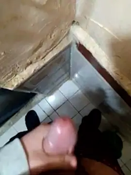 dzniyaak online show from 03.31.26