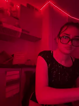 Claraaaaa06 online show from 04.07.26