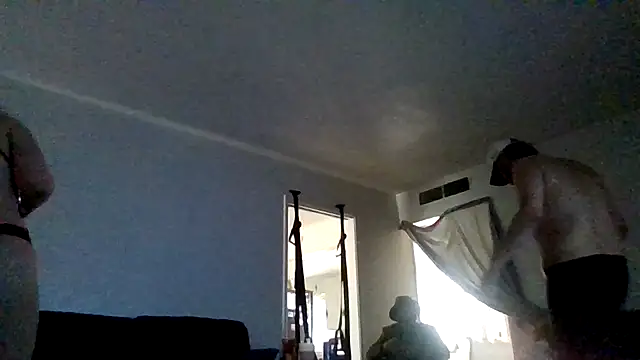 TallHungandCloudy69 online show from 04.16.26