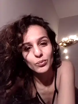 Snapshot of MissElen chatting on 03.02.26 MissElen online show from 03.02.26