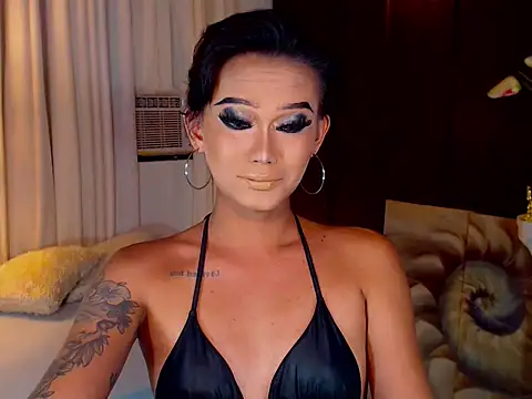 xXLustFullTransXx online show from 04.13.26