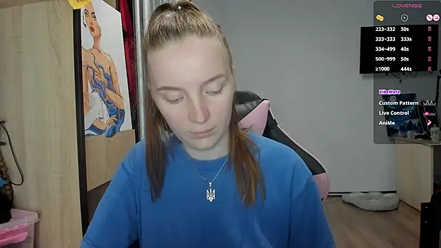 Snapshot of Mary_Blu chatting on 10.05.25 Mary Blu online show from 10.05.25