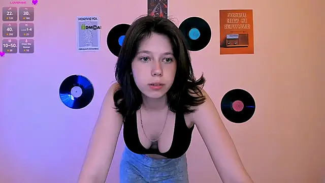 aria wild  online show from 06.13.26