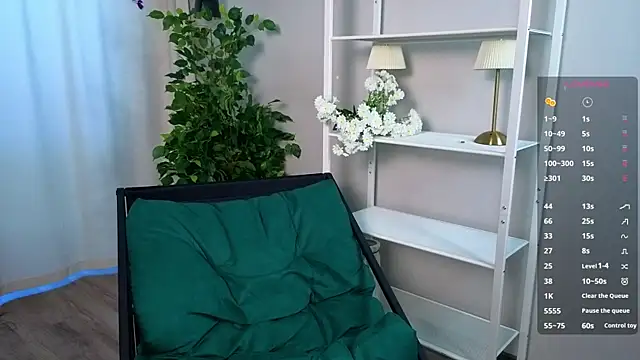 SuzySult online show from 03.30.26