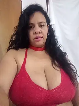 Snapshot of lapatronav2026 chatting on 04.06.26 lapatronav2026 online show from 04.06.26