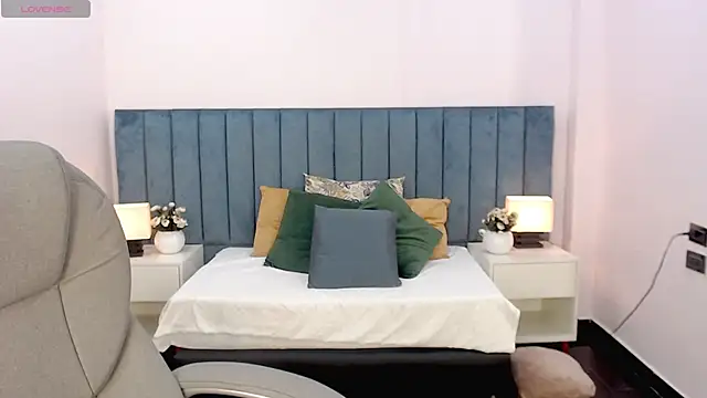 taylor kelsiee online show from 03.18.26