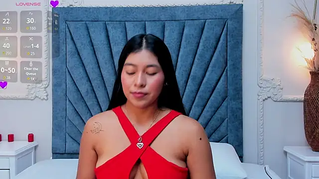 Leandra-Johnson online show from 04.13.26