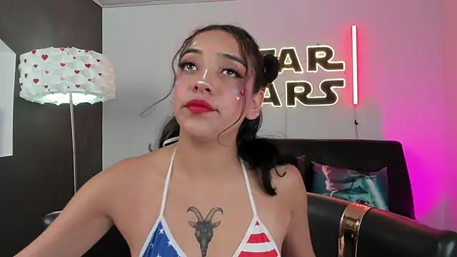 foxy hannah online show from 07.04.26