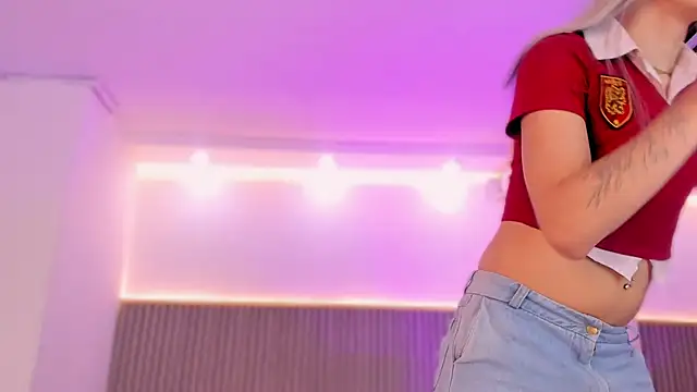 ashvalentine  online show from 03.06.26