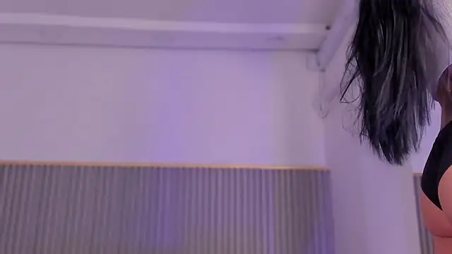 ashvalentine  online show from 03.18.26