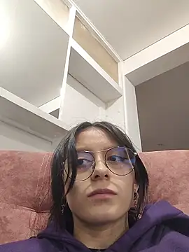 Naomimolie online show from 03.17.26