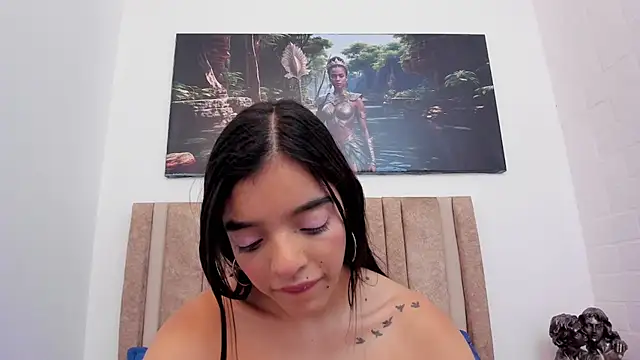 Thalia parkerr  online show from 04.04.26