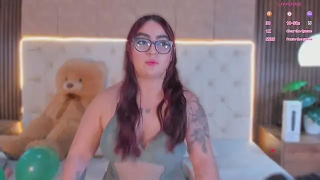 apriilfox online show from 03.18.26