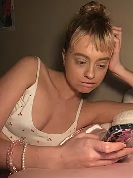 MadeYaLookx online show from 03.03.26