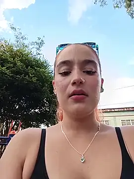 isabella ferrer99 online show from 04.17.26