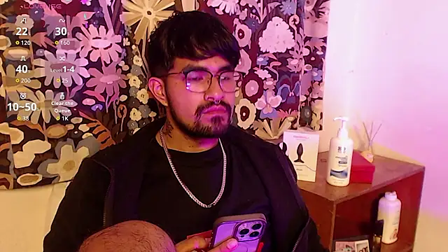 Snapshot of kcleiton chatting on 03.04.26 kcleiton online show from 03.04.26