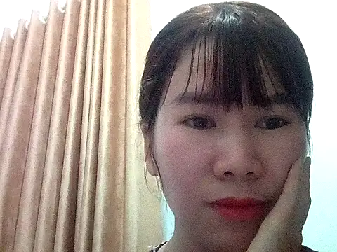 Snapshot of Bondgirl_9 chatting on 03.08.26 Bondgirl 9 online show from 03.08.26