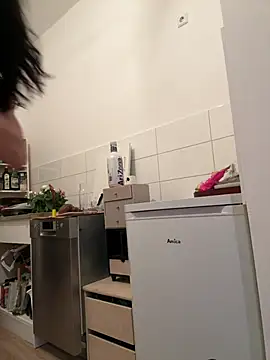 SkinnyLilly online show from 07.23.26