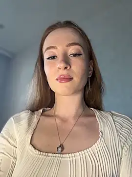 Little Candy 18 online show from 06.17.26