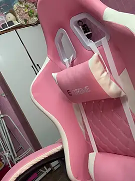 hot-cumplay online show from 05.13.26