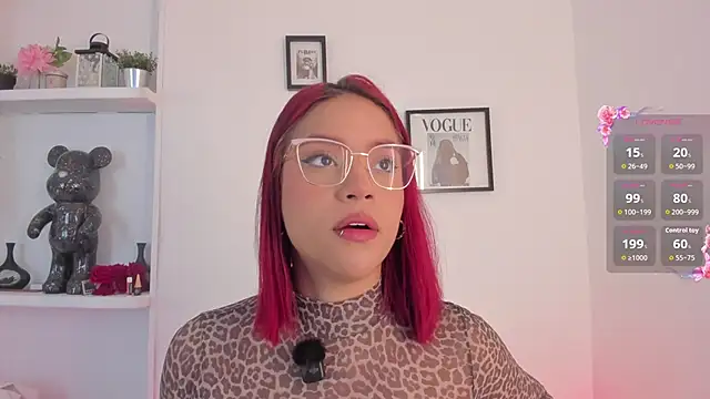 Im Scarlett  online show from 04.18.26