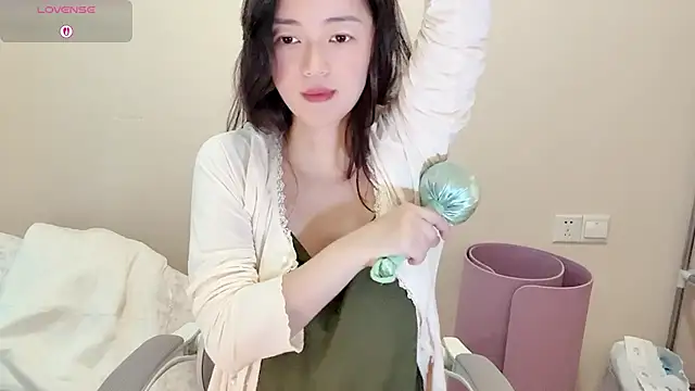 Snapshot of jinxiyao01 chatting on 06.30.26 jinxiyao01 online show from 06.30.26