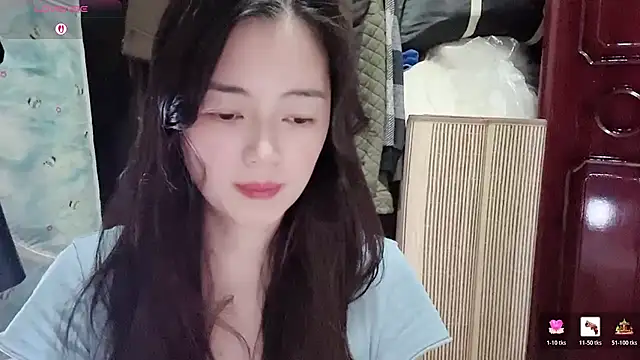 Snapshot of jinxiyao01 chatting on 08.08.26 jinxiyao01 online show from 08.08.26