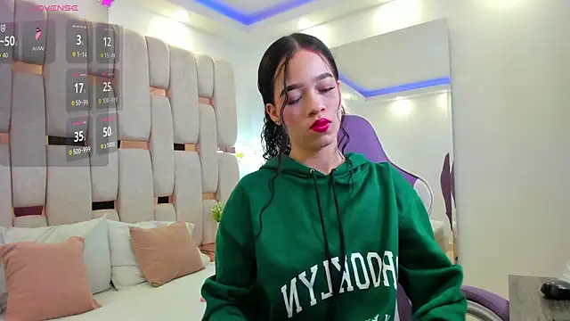 georgina kloss  online show from 03.27.26