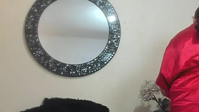 Maye Milf  online show from 04.18.26