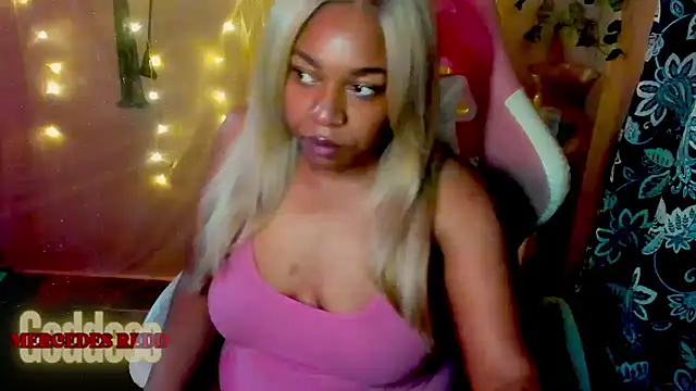 Goddess MercedesRedd online show from 06.19.26