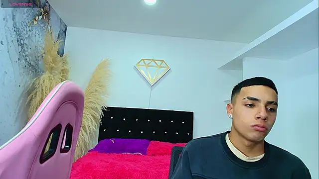 Ariatna Andy online show from 03.31.26