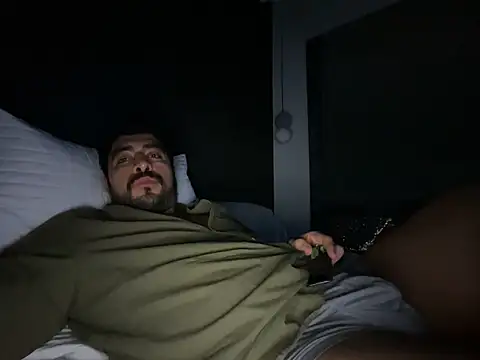 Snapshot of PeekABooPeak chatting on 03.05.26 PeekABooPeak online show from 03.05.26