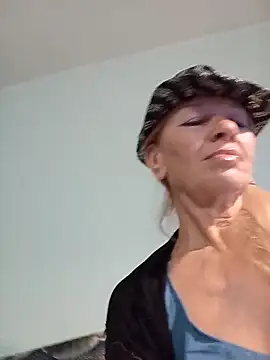 ViktoriaSexi1 online show from 04.10.26