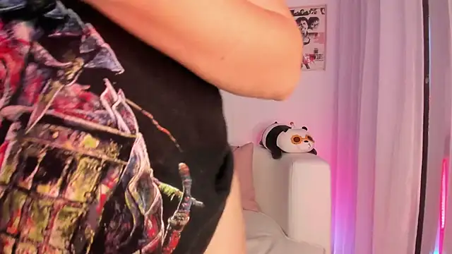 Snapshot of Ally_belle chatting on 03.30.26 Ally belle online show from 03.30.26