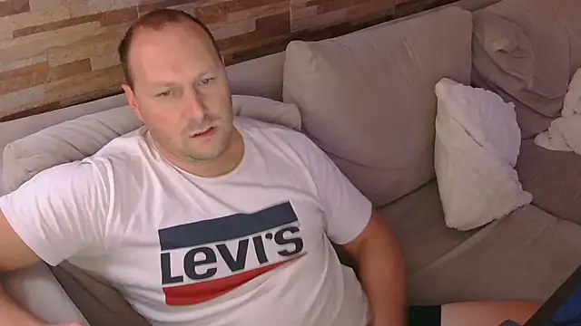 lustonfan online show from 04.16.26