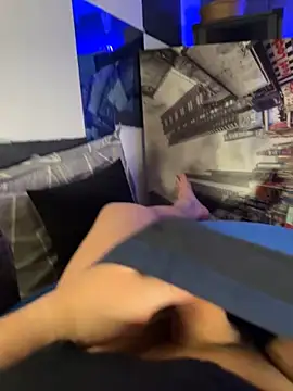 MatthewEmme2121 online show from 04.02.26