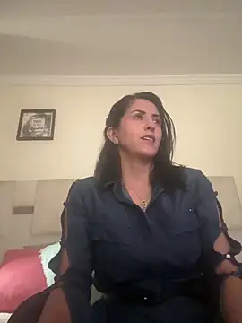 Snapshot of SamanthaWalker_ chatting on 04.24.26 SamanthaWalker online show from 04.24.26