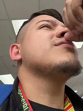 OliverTabordaa online show from 03.12.26