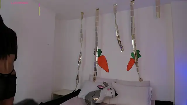 Eve-01 online show from 04.04.26