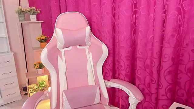 Ivy Brown  online show from 03.27.26