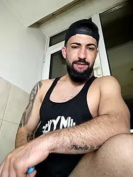 Tommy Porn  online show from 04.18.26