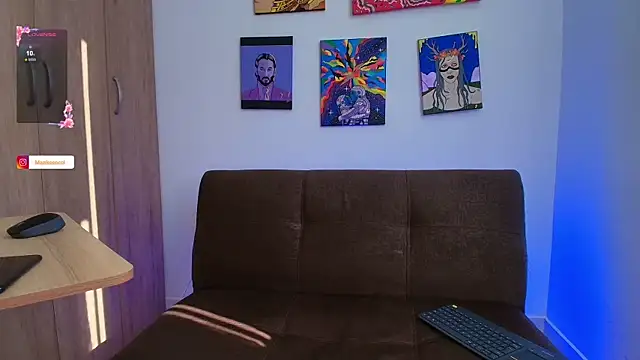 mazi  keen   online show from 03.25.26