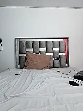 Onyx black1934 online show from 03.05.26