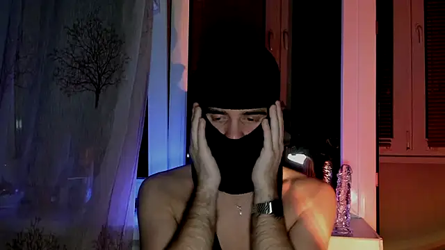 Snapshot of DanieleBrunome chatting on 03.13.26 DanieleBrunome online show from 03.13.26