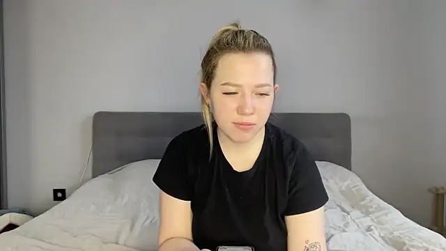 alyrasun online show from 03.17.26