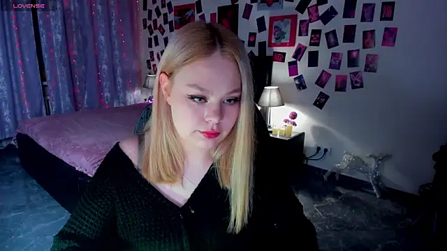 AmeliaMerris online show from 04.07.26