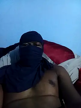 bisexualhornyboy  online show from 03.05.26