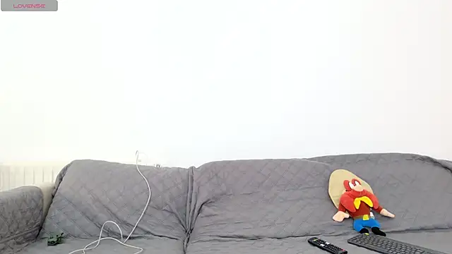 vanessaadol online show from 08.04.26