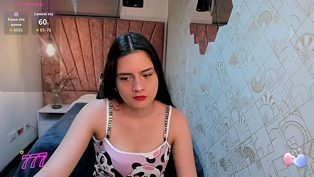 Zoe  Taylor   online show from 03.15.26