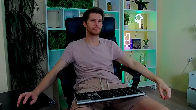 Snapshot of Eddie_Baker chatting on 03.11.26 Eddie Baker online show from 03.11.26